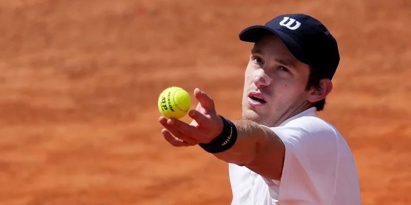Нуно Боржеш — Алекс Микельсен: прогноз и ставки на матч ATP Женева (18 мая 2025 года)
Нуно Боржеш — Алекс Микельсен: прогноз и ставки на матч ATP Женева (18 мая 2025 года)