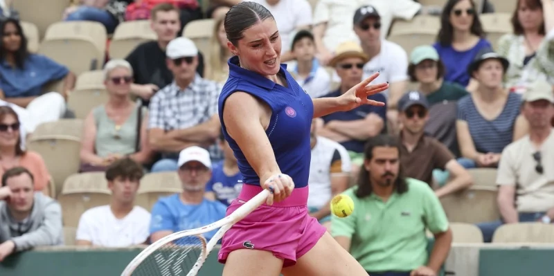 Эльза Жакмо – Виктория Томова: прогноз и ставки на матч WTA Бари (5 июня 2025 года)