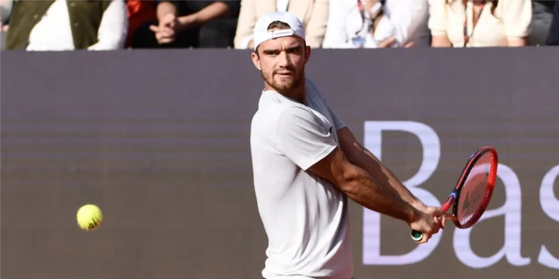 Йеспер Де Йонг — Томаш Махач: прогноз и ставки на матч ATP Галле (17 июня 2025 года) Йеспер Де Йонг — Томаш Махач: прогноз и ставки на матч ATP Галле (17 июня 2025 года)
