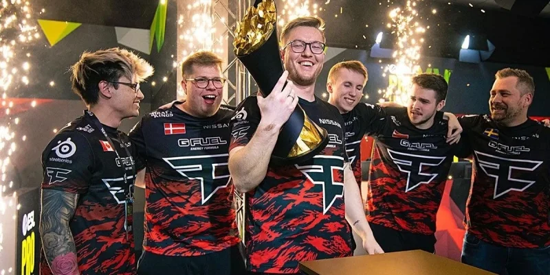 FaZe Clan — The Mongolz: прогноз и ставки на матч BLAST.tv Major 2025 (20 июня 2025 года) FaZe Clan — The Mongolz: прогноз и ставки на матч BLAST.tv Major 2025 (20 июня 2025 года)