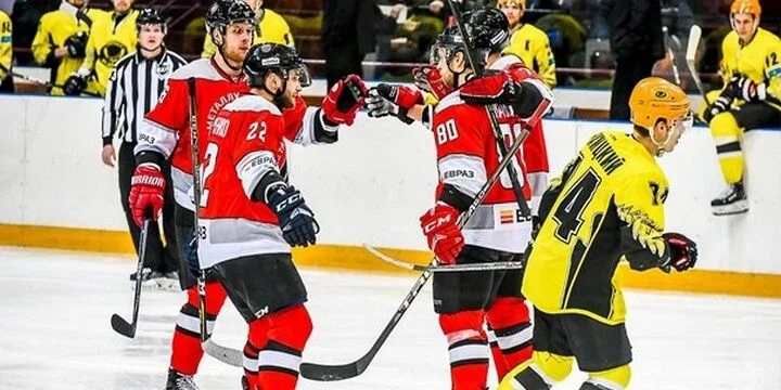 «Сарыарка» - «Металлург» Нк. Прогноз на ВХЛ (23.02.2018) «Сарыарка» - «Металлург» Нк. Прогноз на ВХЛ (23.02.2018)