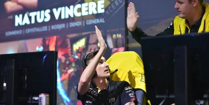 Na'Vi - Fnatic. Прогнозы и ставки на Dota 2 (13.04.2018) Na'Vi - Fnatic. Прогнозы и ставки на Dota 2 (13.04.2018)