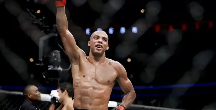 Эдсон Барбоза - Кевин Ли. Прогнозы и ставки на UFC (22.04.2018) Эдсон Барбоза - Кевин Ли. Прогнозы и ставки на UFC (22.04.2018)