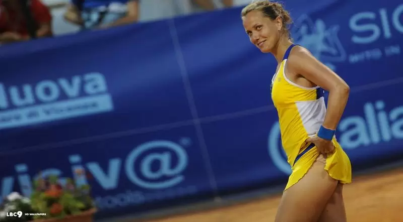 Барбора Стрыцова - Лаура Зигемунд. Прогноз на WTA Штутгарт 24 апреля | ВсеПроСпорт.ру