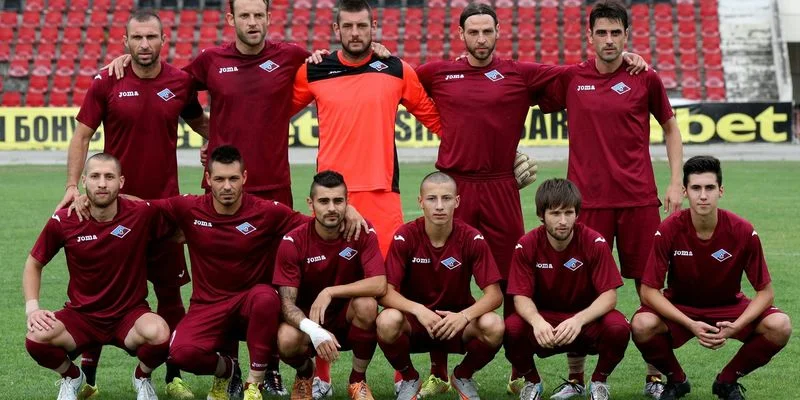 Септември – Дунав Рус. Прогноз на чемпионат Болгарии (27.04.2018)
