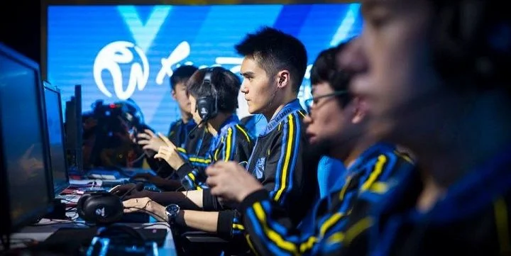 OpTic Gaming - Newbee. Прогноз и ставки на Dota 2 (23.05.2018) OpTic Gaming - Newbee. Прогноз и ставки на Dota 2 (23.05.2018)