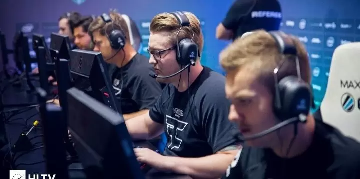FaZe Clan - Spaces. Прогноз и ставки на CS:GO (14.06.2018) FaZe Clan - Spaces. Прогноз и ставки на CS:GO (14.06.2018)