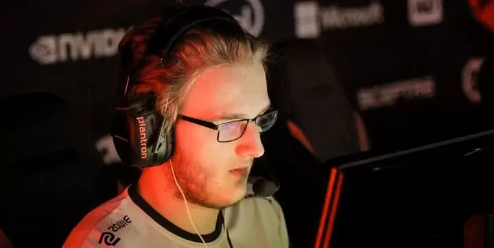 G2 Esports - BIG. Прогноз и ставки на CS:GO (06.07.2018) G2 Esports - BIG. Прогноз и ставки на CS:GO (06.07.2018)