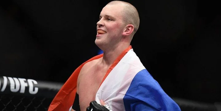 Марчин Тыбура - Стефан Струв. Прогноз и ставки на UFC (22.07.2018) Марчин Тыбура - Стефан Струв. Прогноз и ставки на UFC (22.07.2018)
