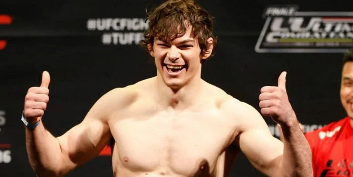 Оливен Обин-Мерсье - Александр Эрнандес. Прогноз и ставки на UFC (29.07.2018) Оливен Обин-Мерсье - Александр Эрнандес. Прогноз и ставки на UFC (29.07.2018)