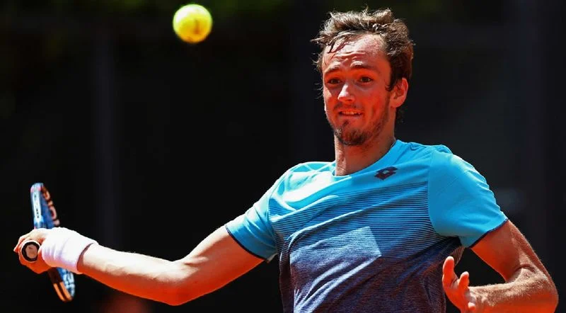 Шаповалов - Медведев. Прогноз на ATP Вашингтон (02.08.2018) Шаповалов - Медведев. Прогноз на ATP Вашингтон (02.08.2018)