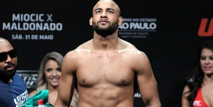 Джеймс Крауз - Ворли Алвес. Прогноз на UFC (26.08.2018) Джеймс Крауз - Ворли Алвес. Прогноз на UFC (26.08.2018)