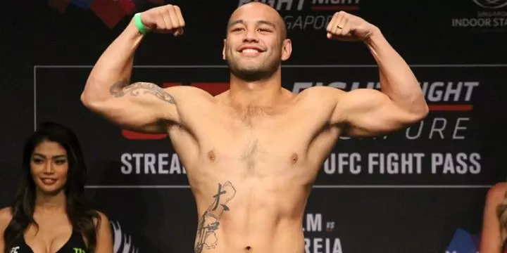 Джеф Нил - Франк Камачо. Прогноз на UFC (09.09.2018) Джеф Нил - Франк Камачо. Прогноз на UFC (09.09.2018)