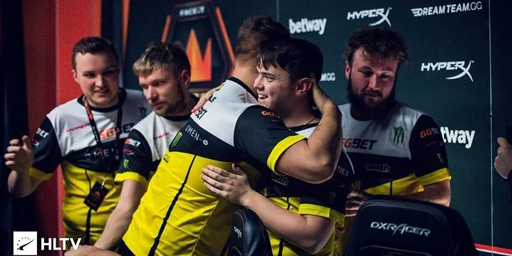 Natus Vincere - Gambit. Прогноз на CS:GO (26.09.2018) | ВсеПроСпорт.ру