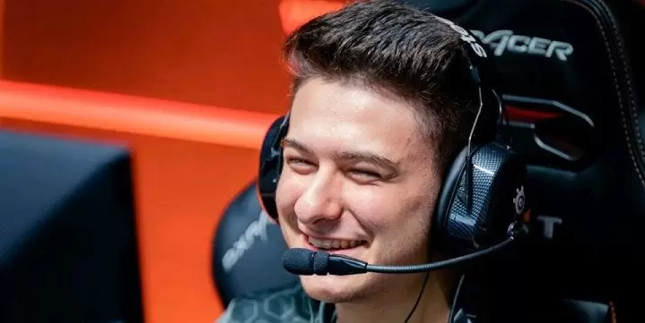 Renegades - Tyloo. Прогноз на CS:GO (09.10.2018) Renegades - Tyloo. Прогноз на CS:GO (09.10.2018)