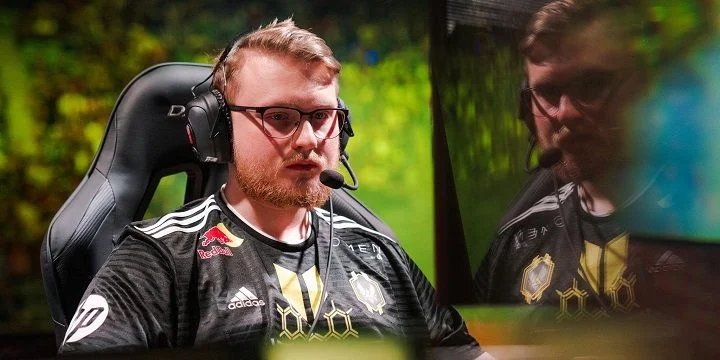 Cloud9 - Vitality. Прогноз на League of Legends (14.10.2018) Cloud9 - Vitality. Прогноз на League of Legends (14.10.2018)
