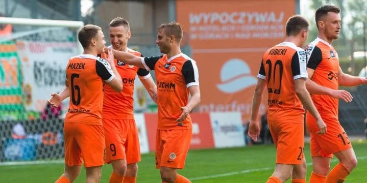 Заглембе Любин – Пяст. Прогноз на чемпионат Польши (07.12.2018) Заглембе Любин – Пяст. Прогноз на чемпионат Польши (07.12.2018)