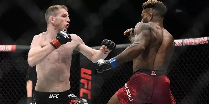 Хаким Доуду - Кайл Бохняк. Прогноз на UFC (09.12.2018) Хаким Доуду - Кайл Бохняк. Прогноз на UFC (09.12.2018)