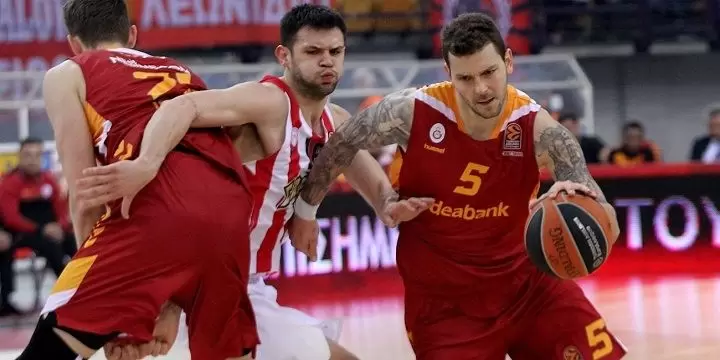 Галатасарай – Тофаш. Прогноз на матч чемпионата Турции (10.04.2019) Галатасарай – Тофаш. Прогноз на матч чемпионата Турции (10.04.2019)
