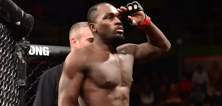 Дерек Брансон - Элиас Теодору. Прогноз на UFC (05.05.2019) Дерек Брансон - Элиас Теодору. Прогноз на UFC (05.05.2019)