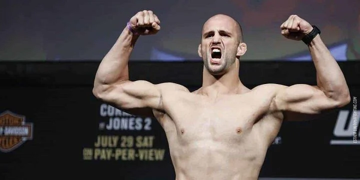 Волкан Оездемир - Илир Латифи. Прогноз на UFC (01.06.2019) Волкан Оездемир - Илир Латифи. Прогноз на UFC (01.06.2019)