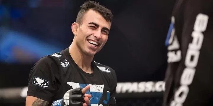 Макван Амирхани - Крис Фишголд. Прогноз на UFC (01.06.2019) Макван Амирхани - Крис Фишголд. Прогноз на UFC (01.06.2019)