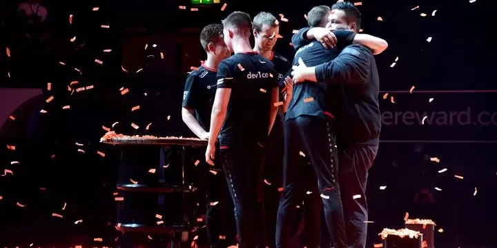 Astralis - FURIA. Прогноз на матч CS:GO (06.06.2019) Astralis - FURIA. Прогноз на матч CS:GO (06.06.2019)