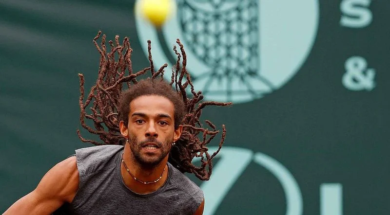 Зверев - Браун. Прогноз на матч ATP Штутгарт (13.06.2019) Зверев - Браун. Прогноз на матч ATP Штутгарт (13.06.2019)