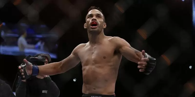 Джон Линекер - Роб Фонт. Прогноз на UFC (23.06.2019) Джон Линекер - Роб Фонт. Прогноз на UFC (23.06.2019)