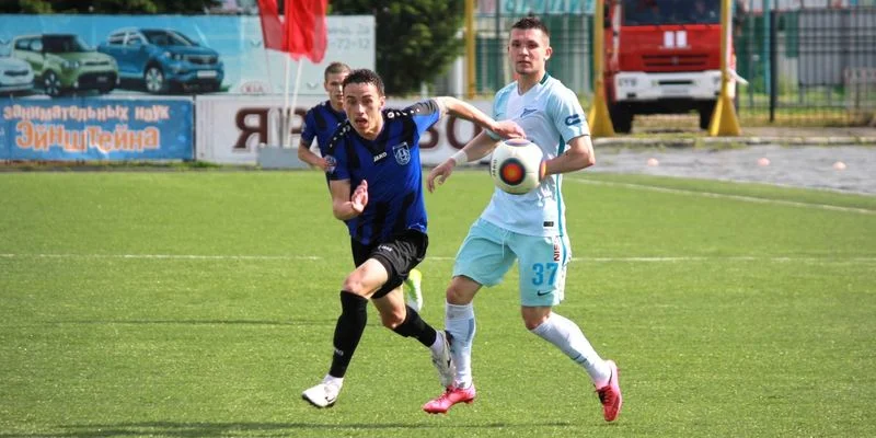 СКА-Хабаровск - Шинник. Прогноз на матч ФНЛ (07.07.2019) СКА-Хабаровск - Шинник. Прогноз на матч ФНЛ (07.07.2019)