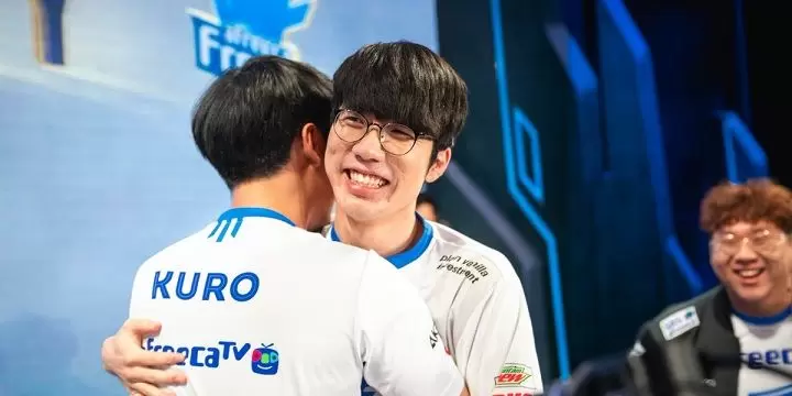 Bilibili Gaming - World Elite. Прогноз на матч League Of Legends (23.07.2019) Bilibili Gaming - World Elite. Прогноз на матч League Of Legends (23.07.2019)