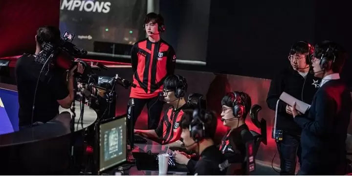 SANDBOX Gaming — Griffin. Прогноз на матч League Of Legends (2 августа 2019 года) SANDBOX Gaming — Griffin. Прогноз на матч League Of Legends (2 августа 2019 года)