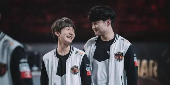 SK Telecom T1 — DAMWON. Прогноз на матч League of Legends (15 августа 2019 года) SK Telecom T1 — DAMWON. Прогноз на матч League of Legends (15 августа 2019 года)