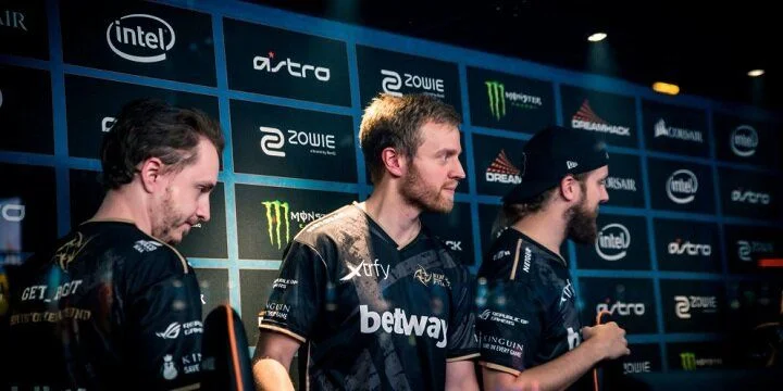 NIP — Turkey5. Прогноз на матч CS:GO (15 августа 2019 года) | ВсеПроСпорт.ру