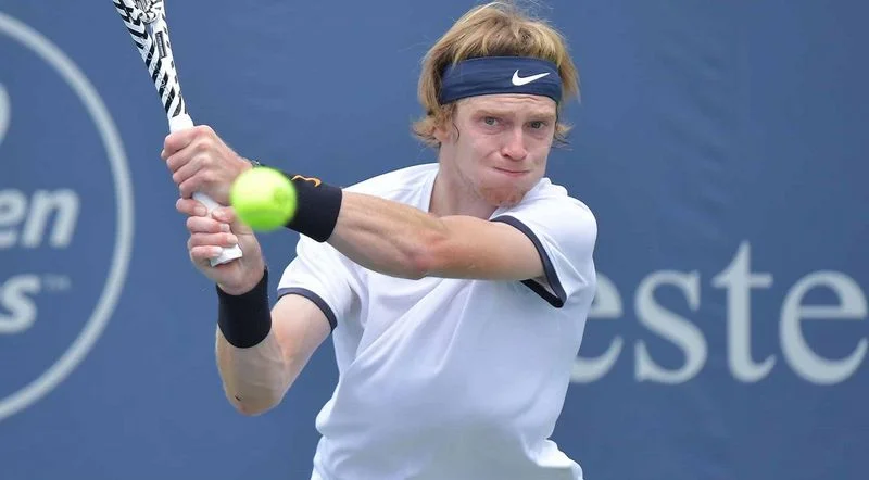 Андрей Рублёв — Денис Шаповалов. Прогноз на матч ATP Уинстон-Салем (23 августа 2019 года) Андрей Рублёв — Денис Шаповалов. Прогноз на матч ATP Уинстон-Салем (23 августа 2019 года)