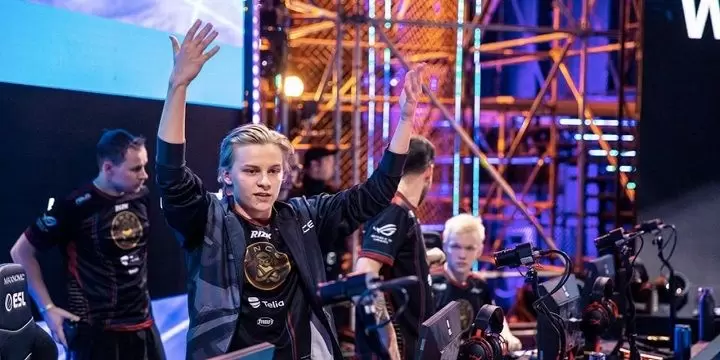ENCE — forZe. Прогноз на матч CS:GO (13 сентября 2019 года) ENCE — forZe. Прогноз на матч CS:GO (13 сентября 2019 года)