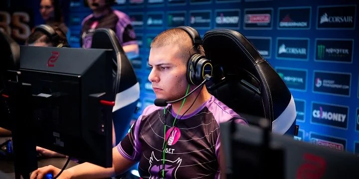 Japaleno — ex-Epsilon. Прогноз на матч CS:GO (24 сентября 2019 года) Japaleno — ex-Epsilon. Прогноз на матч CS:GO (24 сентября 2019 года)