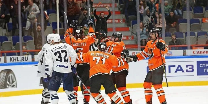 Амур — Адмирал. Прогноз на матч КХЛ (26 сентября 2019 года) Амур — Адмирал. Прогноз на матч КХЛ (26 сентября 2019 года)