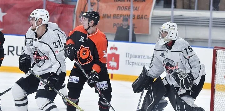 Лада – Челмет. Прогноз (кф. 2.12) на матч ВХЛ (3 октября 2019 года) Лада – Челмет. Прогноз (кф. 2.12) на матч ВХЛ (3 октября 2019 года)