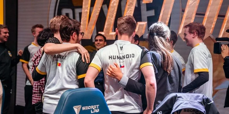 Liquid — IG. Прогноз на матч League Of Legends (13 октября 2019 года) Liquid — IG. Прогноз на матч League Of Legends (13 октября 2019 года)