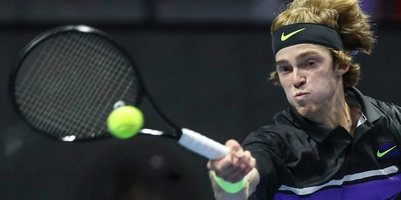 Александр Бублик — Андрей Рублёв. Прогноз на матч ATP Москва (15 октября 2019 года) Александр Бублик — Андрей Рублёв. Прогноз на матч ATP Москва (15 октября 2019 года)