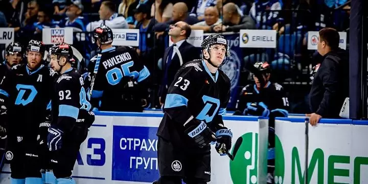 Динамо Минск — Торпедо. Прогноз на матч КХЛ (17 октября 2019 года) Динамо Минск — Торпедо. Прогноз на матч КХЛ (17 октября 2019 года)