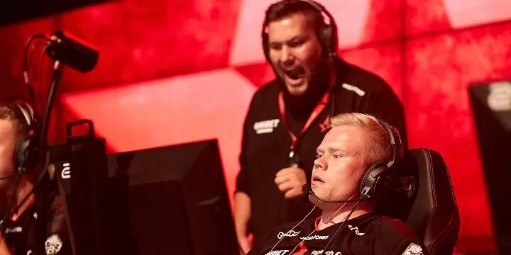 Astralis — FaZe Clan. Прогноз на матч CS:GO (1 ноября 2019 года)