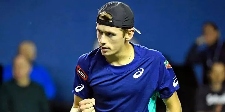 Де Минаур - Тиафо. Прогноз на матч Next Gen ATP Finals (08 ноября 2019 года)
Де Минаур - Тиафо. Прогноз на матч Next Gen ATP Finals (08 ноября 2019 года)