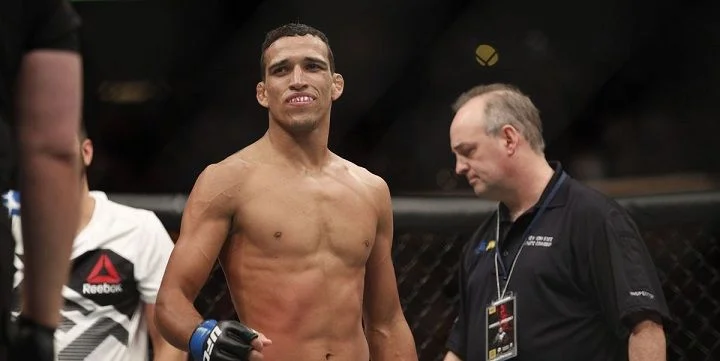 Чарльз Оливейра — Джаред Гордон. Прогноз на UFC (17 ноября 2019 года) Чарльз Оливейра — Джаред Гордон. Прогноз на UFC (17 ноября 2019 года)