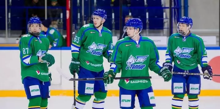 Авто – Толпар. Прогноз (кф. 2.56) на матч МХЛ (21 ноября 2019 года) Авто – Толпар. Прогноз (кф. 2.56) на матч МХЛ (21 ноября 2019 года)
