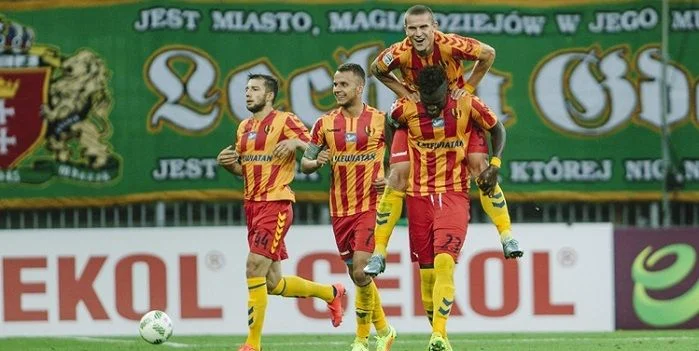 Корона — Арка. Прогноз (кф. 2,90) на матч чемпионата Польши (6 декабря 2019 года) Корона — Арка. Прогноз (кф. 2,90) на матч чемпионата Польши (6 декабря 2019 года)