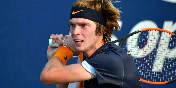 Куэрри - Рублёв. Прогноз на матч ATP Аделаида (15 января 2020 года)
Куэрри - Рублёв. Прогноз на матч ATP Аделаида (15 января 2020 года)