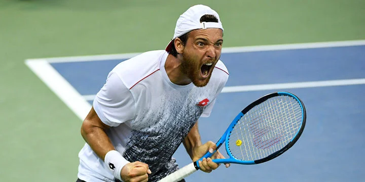 Гаэль Монфис - Жоао Соуза. Прогноз на матч ATP Роттердам (12 февраля 2020 года)
Гаэль Монфис - Жоао Соуза. Прогноз на матч ATP Роттердам (12 февраля 2020 года)