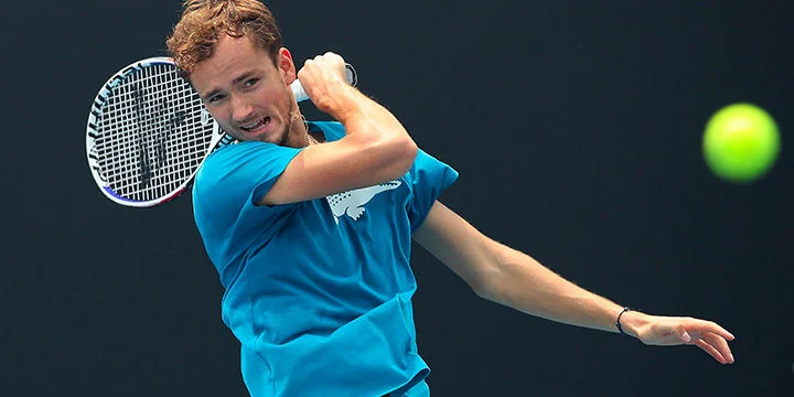 Даниил Медведев - Вашек Поспишил. Прогноз на матч ATP Роттердам (11 февраля 2020 года)
Даниил Медведев - Вашек Поспишил. Прогноз на матч ATP Роттердам (11 февраля 2020 года)